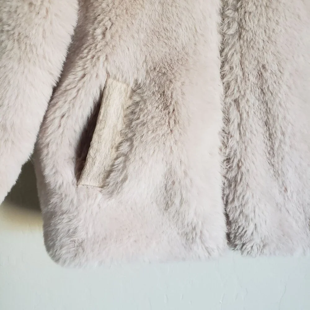 Zara Baby Cozy Soft Faux Fur Hooded Jacket Cream 18-24 Months Full Zip Pockets
